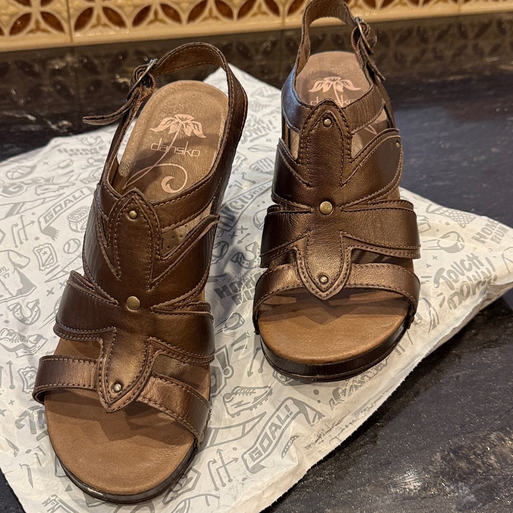 Dansko Bronze/Brown Floral Heel